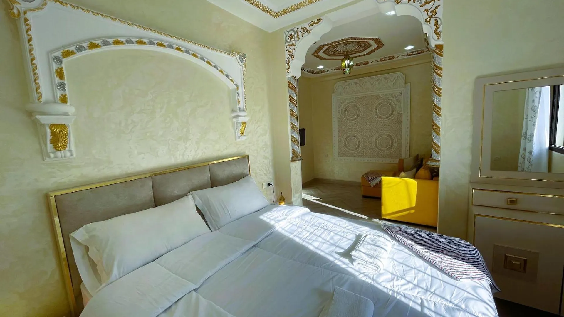 شقه معاصره ب لمسة مغربيه في فاس Apartment Morocco
