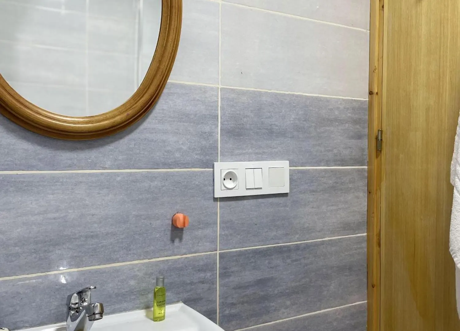 شقه معاصره ب لمسة مغربيه في فاس Apartment 0*, Fes