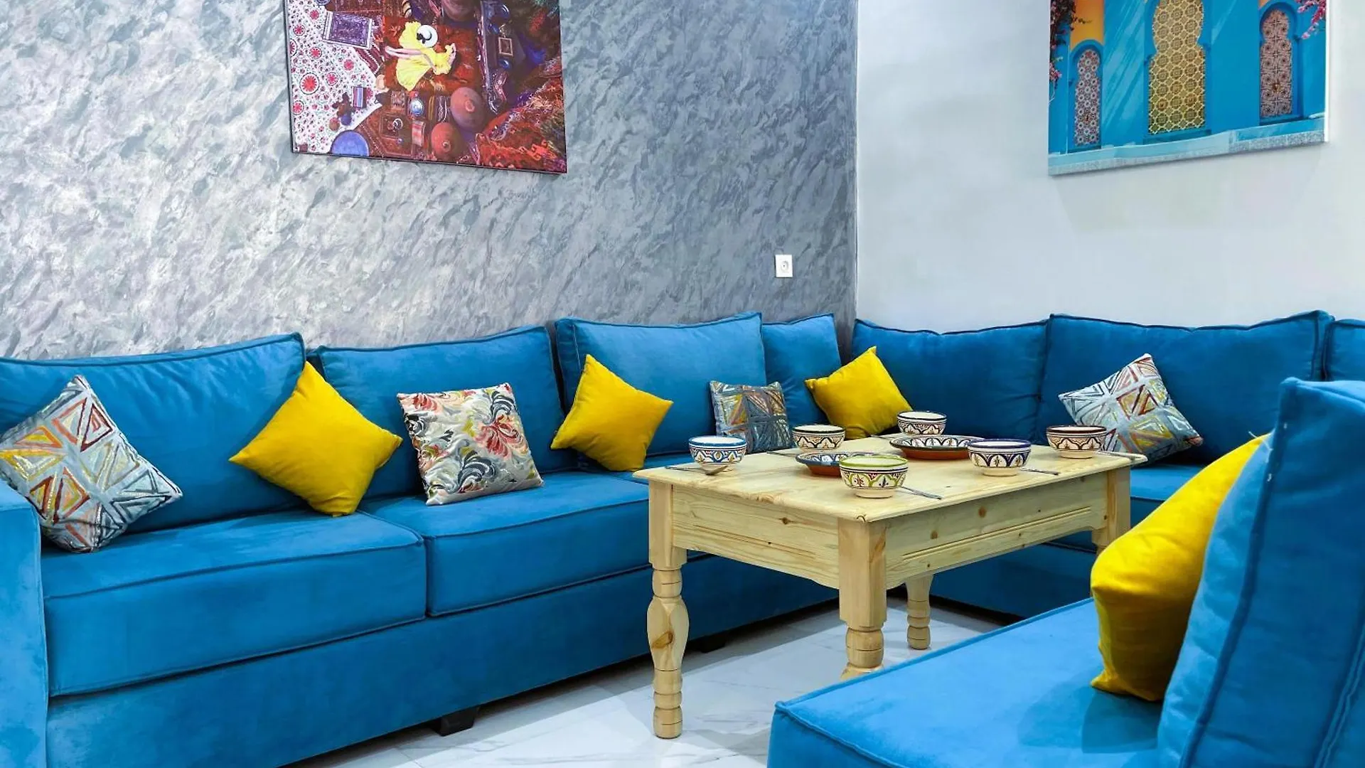 شقه معاصره ب لمسة مغربيه في فاس Apartment Morocco